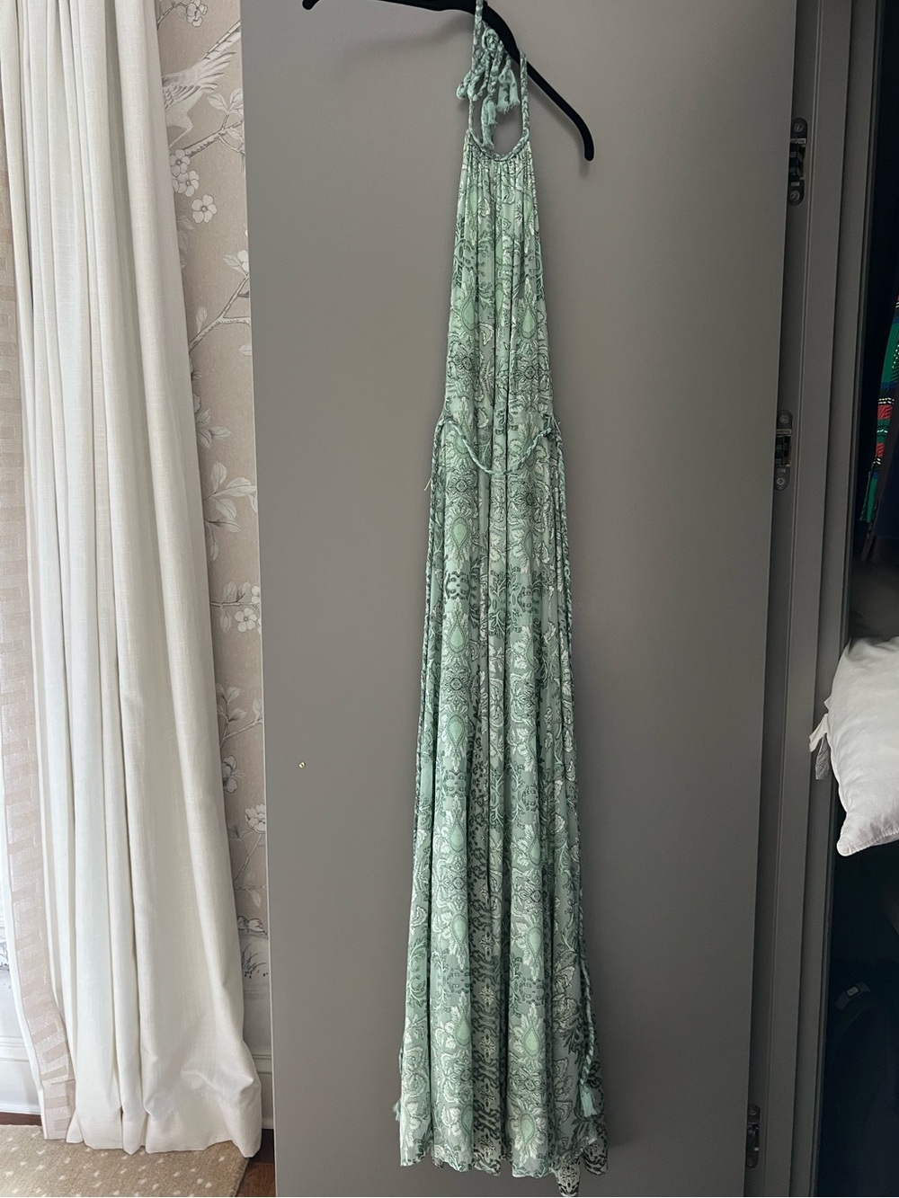 Alice and olivia Danika Halter Maxi Dress With Belt - Picture 3 of 3